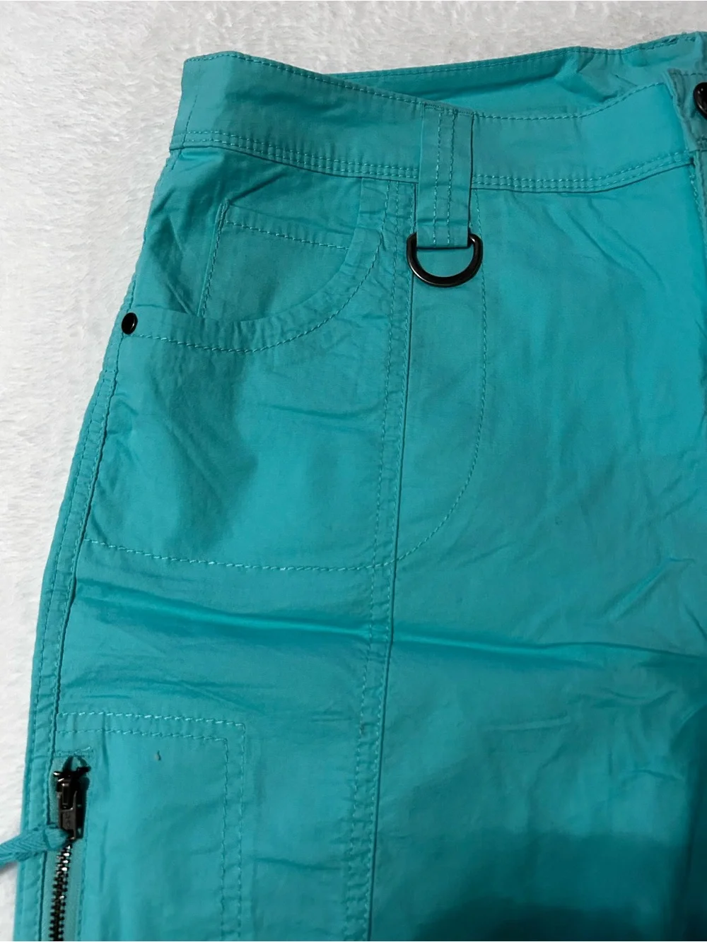 Women’s Teal Cargo Shorts - Casual Utility Style